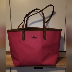 Coach Reversible City Tote F36609 — NWOT — Pink/Brown MSRP $300